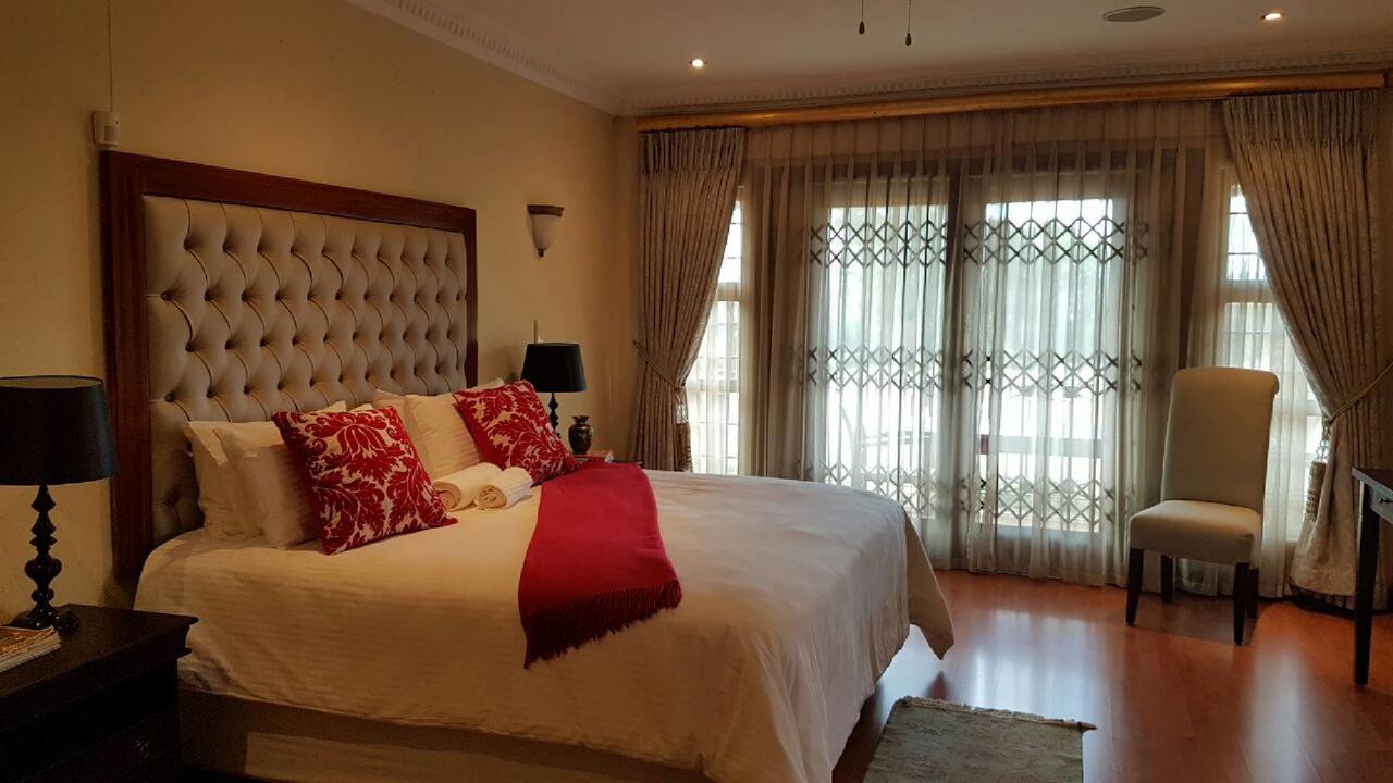 Lily White Guest House Centurion Εξωτερικό φωτογραφία
